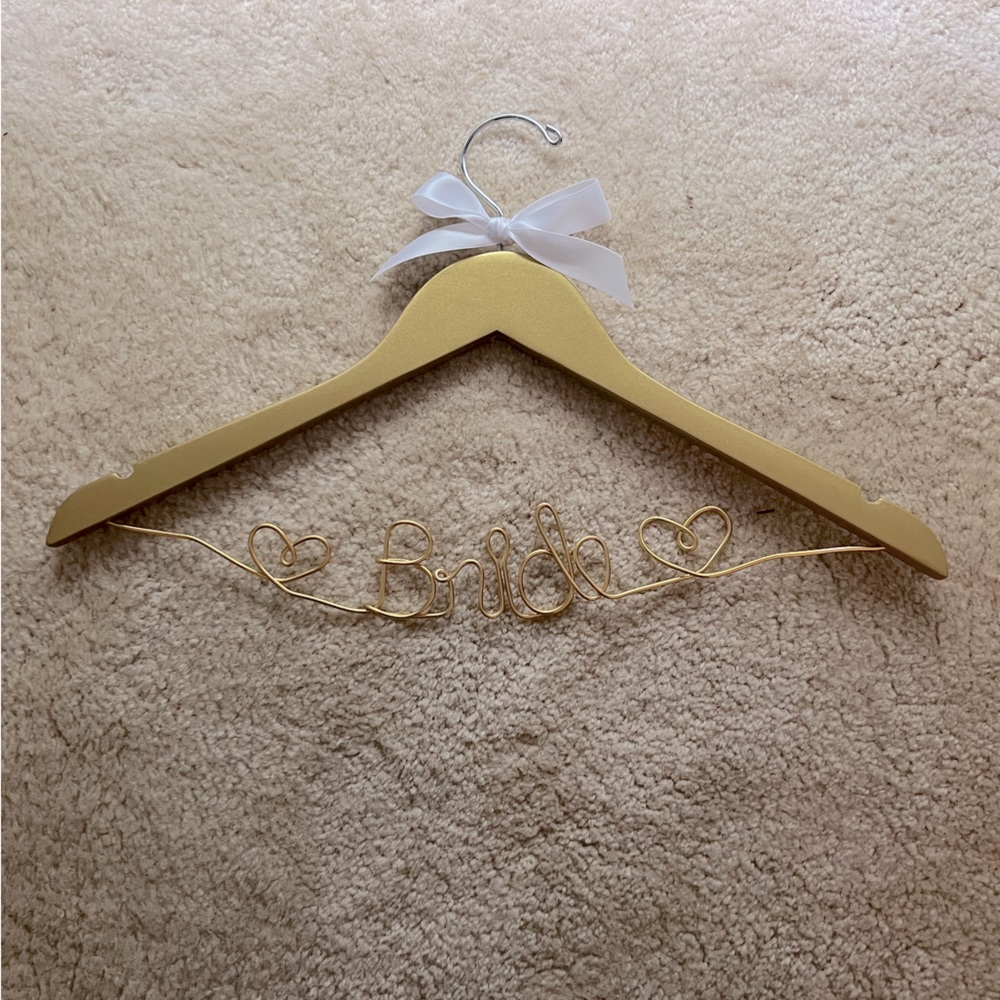 Bride Hanger